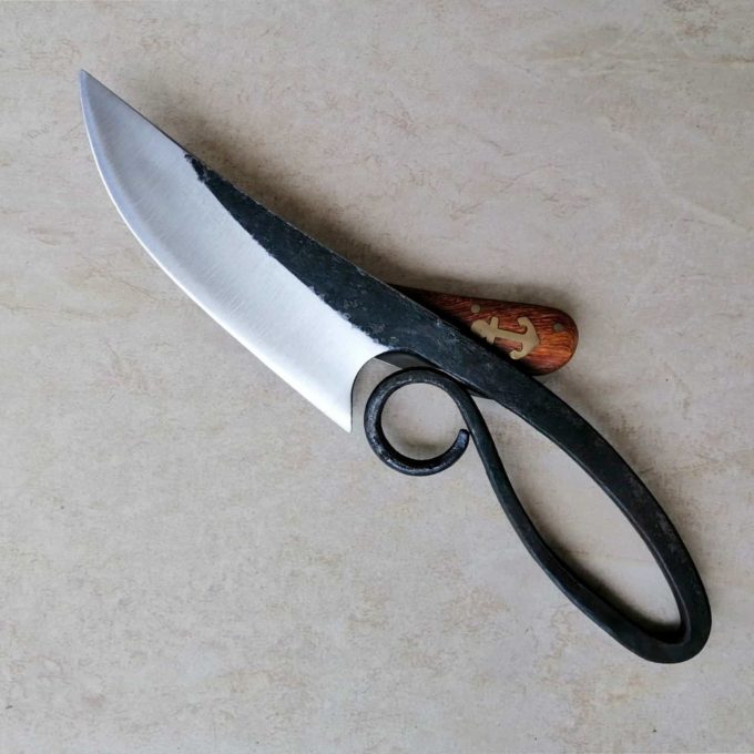 geschmiedetes, mittelalterliches Messer
